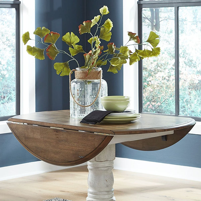 Liberty Furniture Carolina Crossing Round Table in White