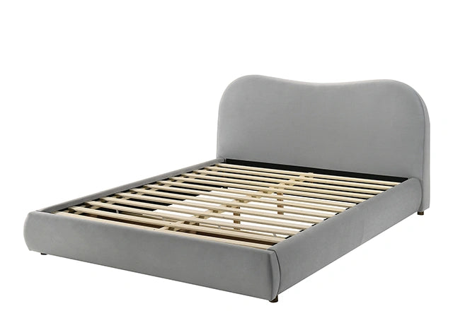 Grimsby E.King Bed