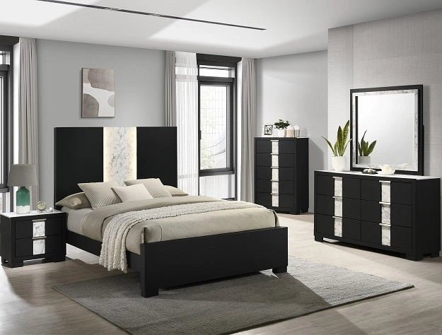 Crown Mark Furniture Rangley Dresser Mirror in Black image