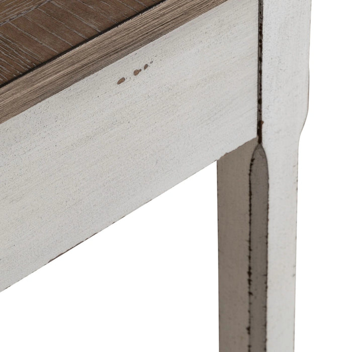 Magnolia Manor Corner Filler image