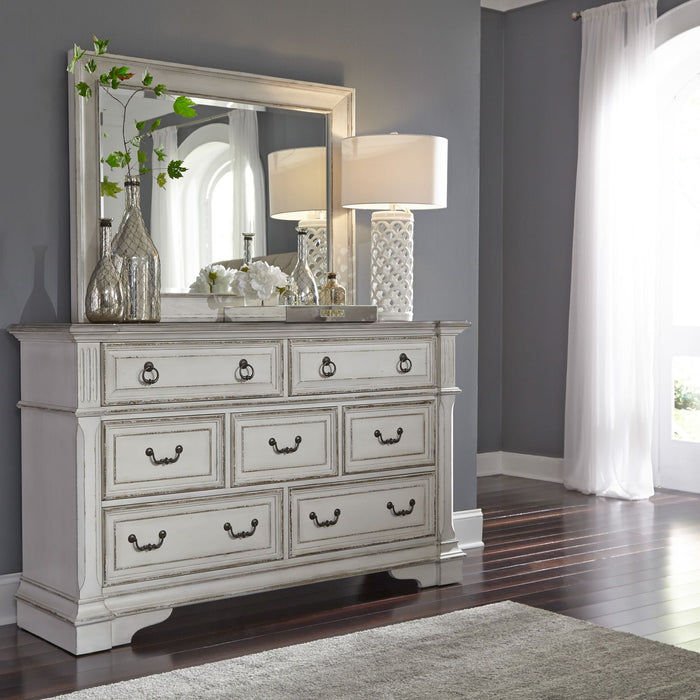 Abbey Park King California Panel Bed, Dresser & Mirror
