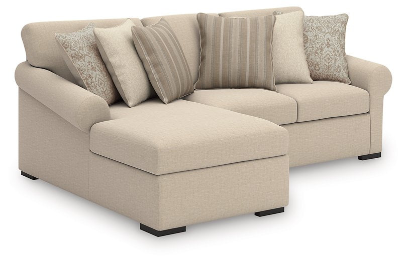 LadyMae Sectional with Chaise - KC Furniture Outlet (Bakersfield,CA)
