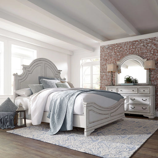 Magnolia Manor King Panel Bed, Dresser & Mirror image