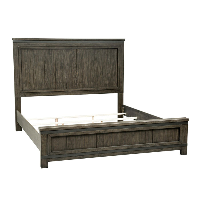 Thornwood Hills King Panel Bed, Dresser & Mirror