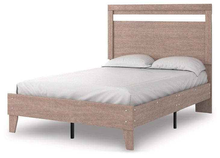 Flannia Panel Bed