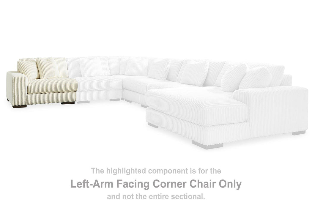 Lindyn Sectional