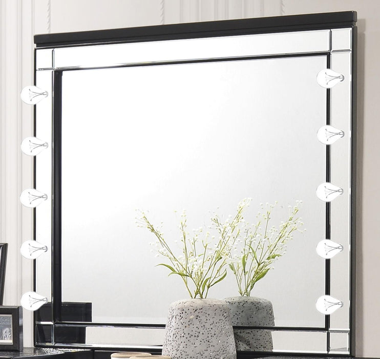 New Classic Valentino Vanity Table Mirror in Black