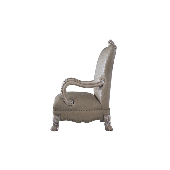 Chair w/Pillow