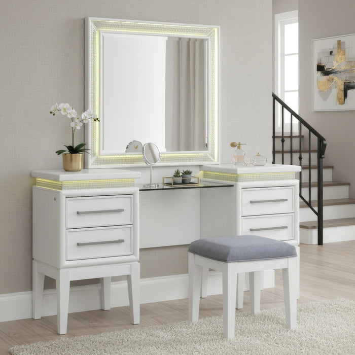 Reflections 3 Piece Vanity Set image