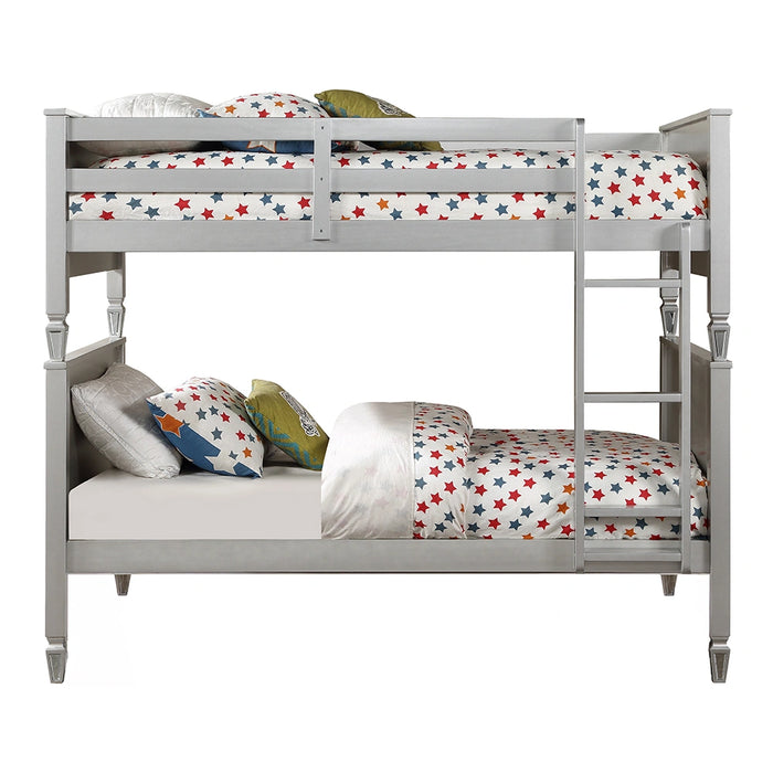 Bunk Bed (T/T)