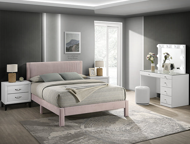 LUCIA PLATFORM BED